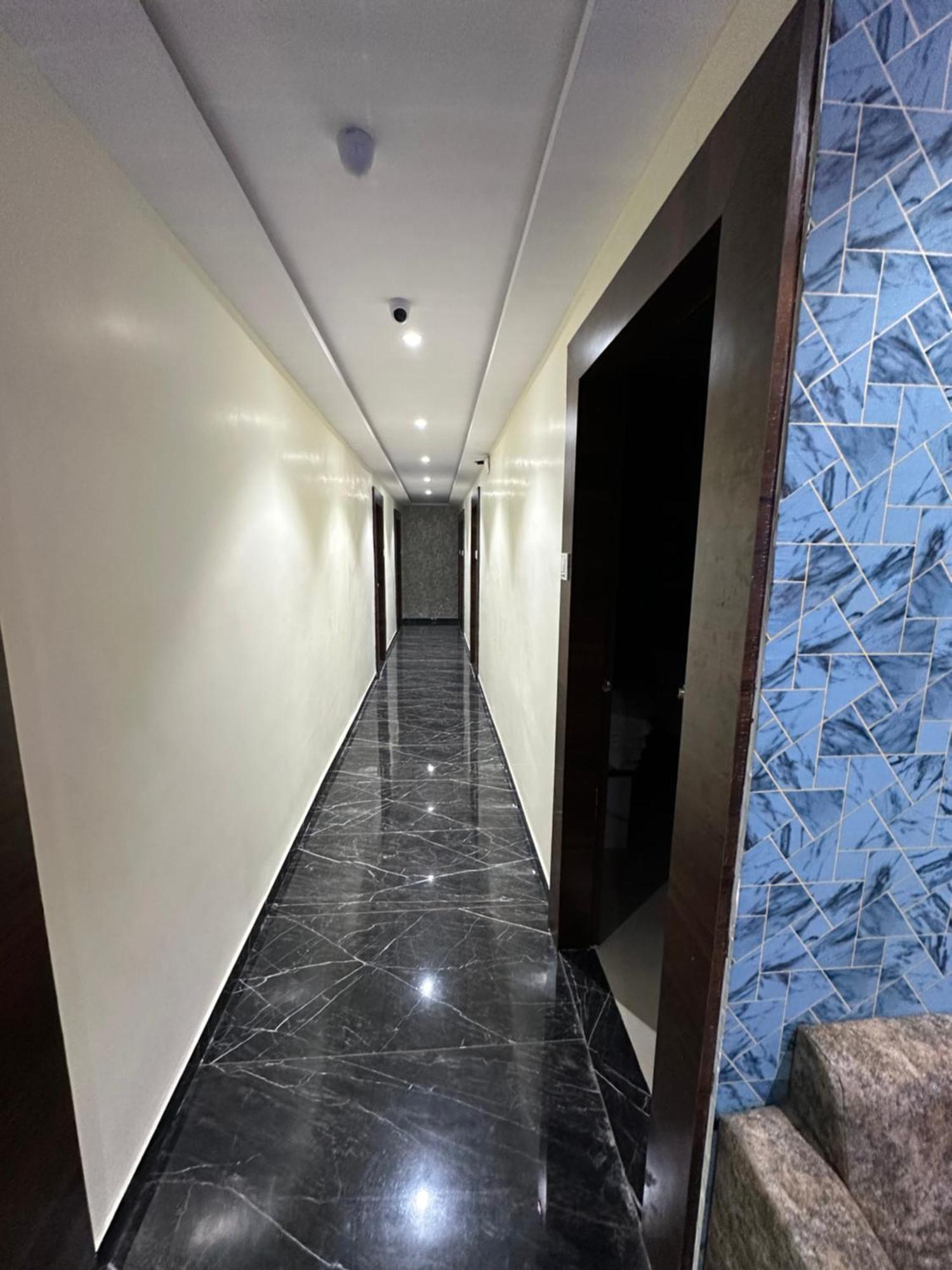 Hotel Golden View Vadodara Exterior foto